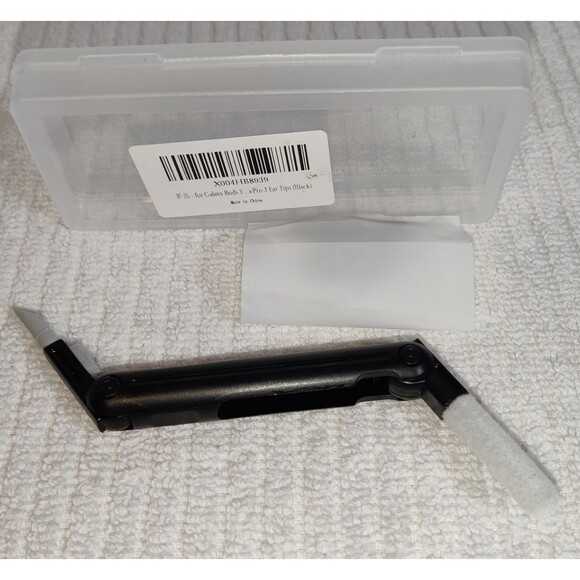 3 in 1 Cleaner Kit w/3 pair earbud tips, Earbuds Cleaning Pen Tool Brush NEW - Picture 11 of 12